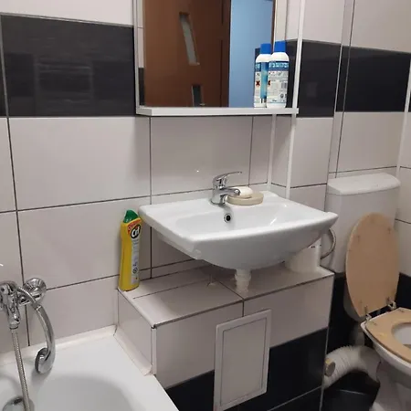 Apartament Dr Taberei アパート *